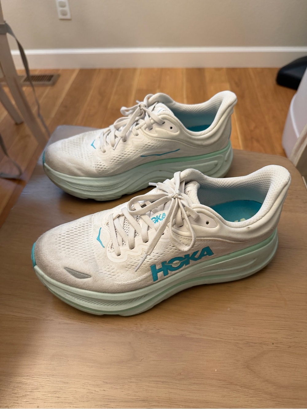 HOKA Bondi 9 Road-Running Shoes - Women's